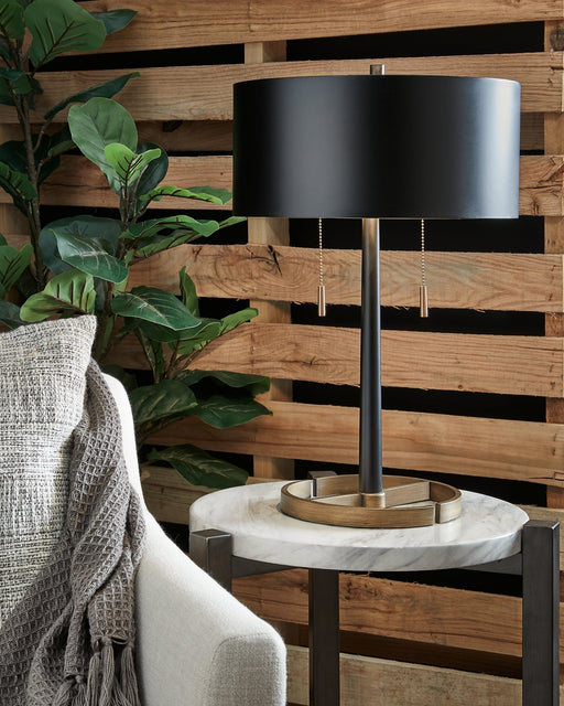 Amadell Metal Table Lamp (1/CN) JR Furniture Store