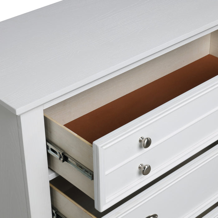 JAMESTOWN CHEST- WHITE