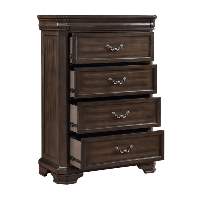 LYNDHURST CHEST- WALNUT