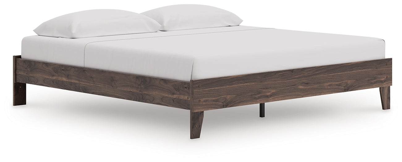 Calverson King Platform Bed