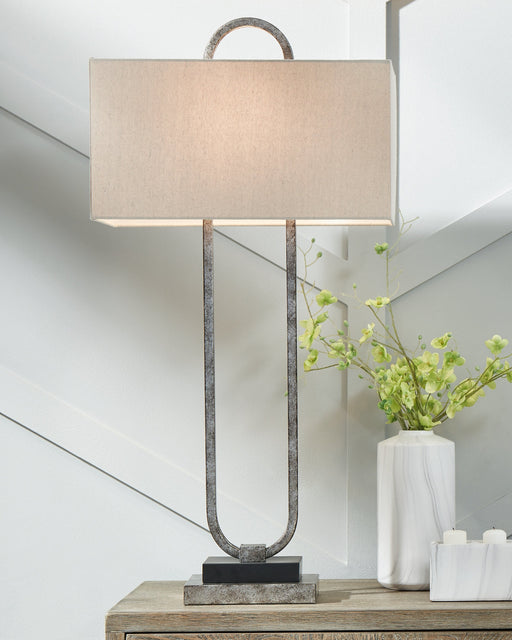 Bennish Metal Table Lamp (1/CN) JR Furniture Store