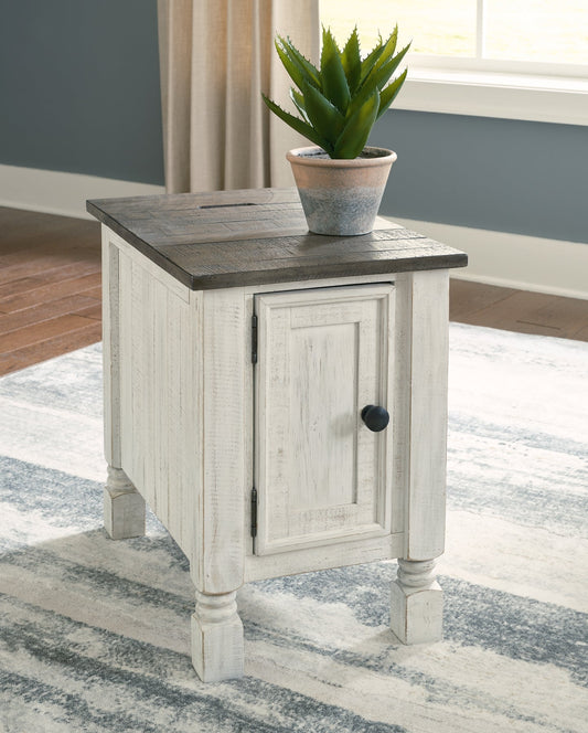 Havalance Chair Side End Table JR Furniture Store