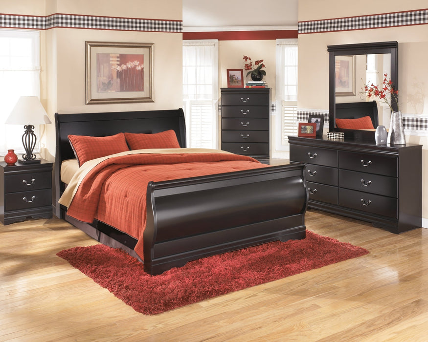 Huey Vineyard Queen Sleigh Bed with Mirrored Dresser, Chest and 2 Nightstands JR Furniture Store