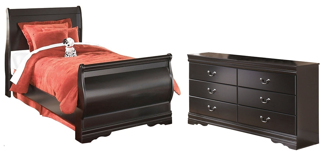 Huey Vineyard Twin Sleigh Bed with Dresser JR Furniture Store