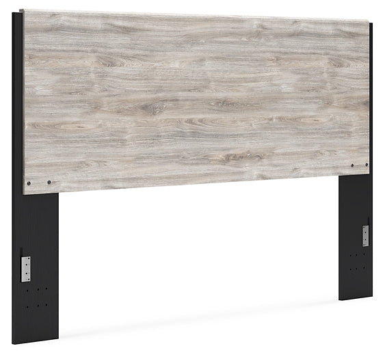 Vessalli King Panel Headboard with Mirrored Dresser and 2 Nightstands